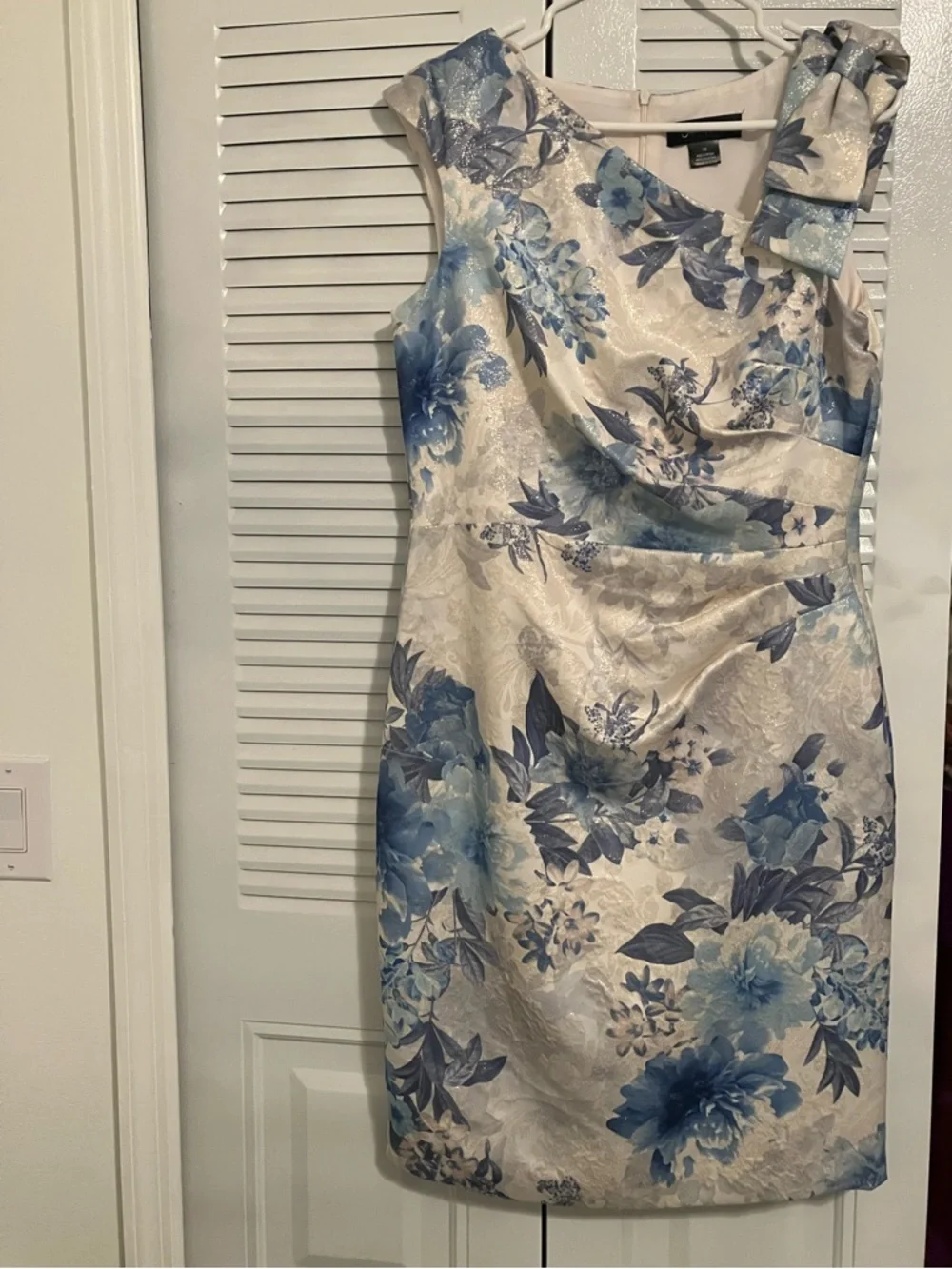 Jessica Howard One-Shoulder Floral Sheath Dress in Blue and Cream - Picture 1 of 5